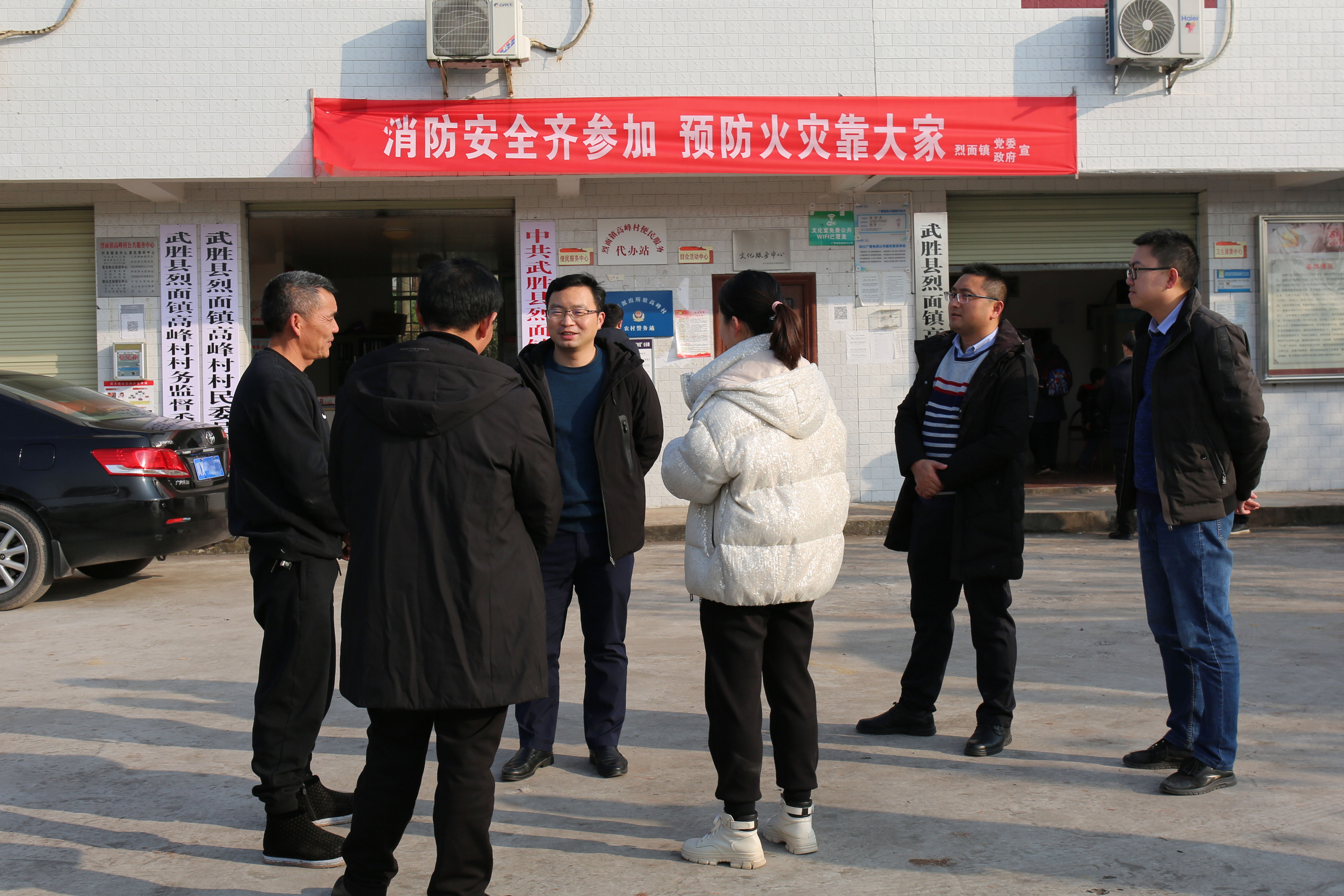 市检察院党组成员、政治部主任蒋艳平走访调研下派干部履职情况